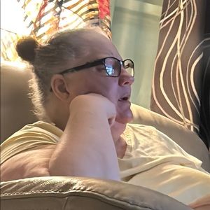 Meet your Posher, Vickie